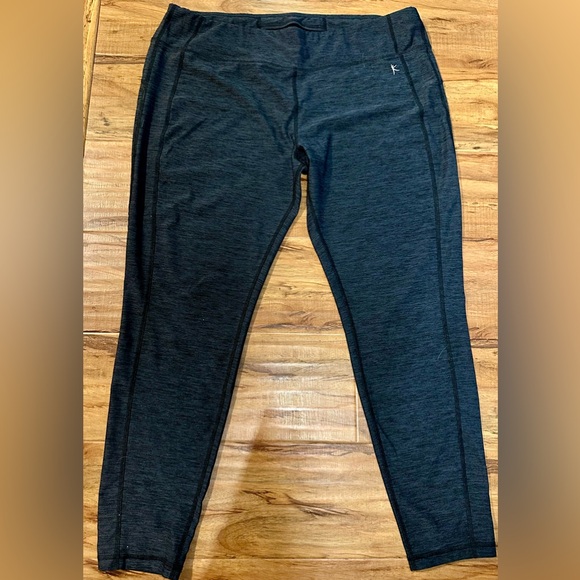 Danskin Now Charcoal Leggings - Picture 1 of 8